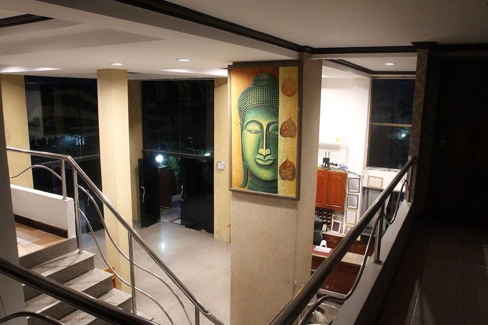 Eurostar International Hotel Ban Nong Tabaek Exteriör bild