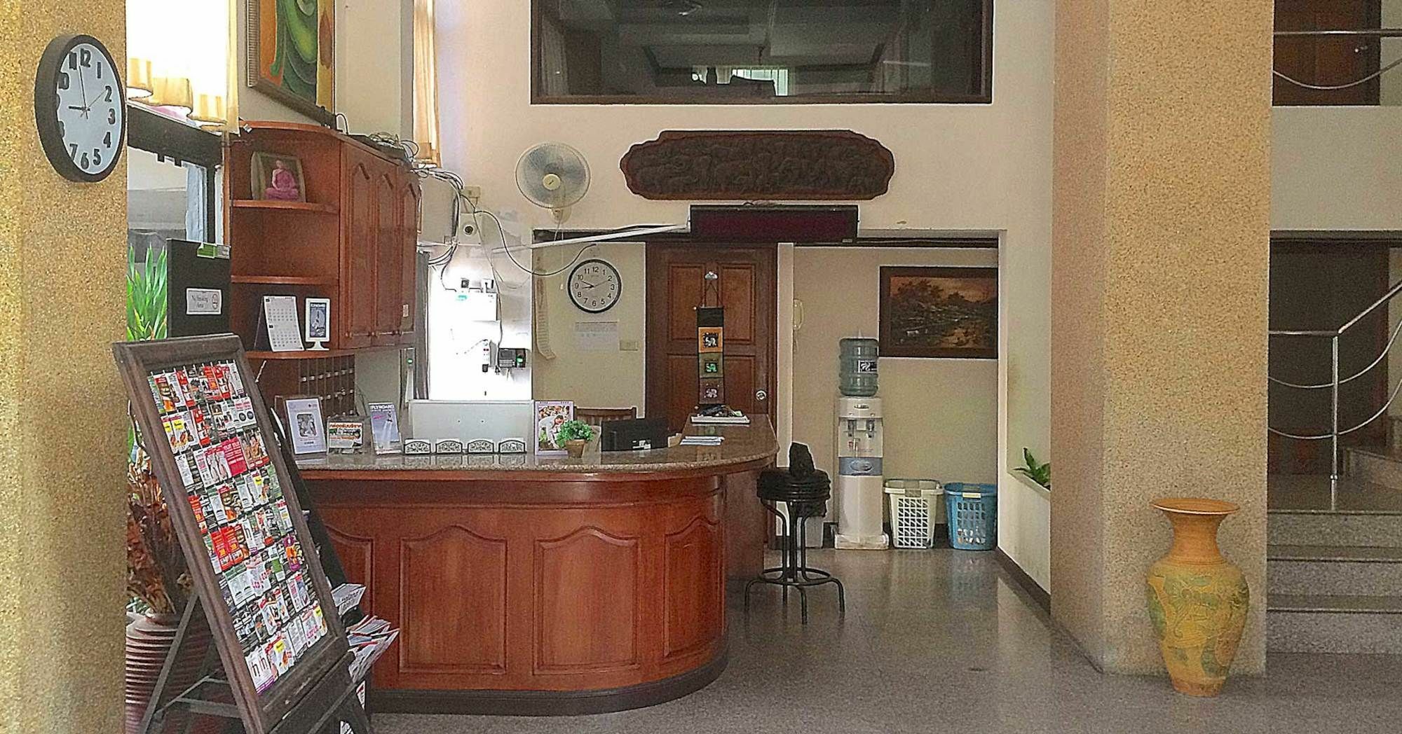 Eurostar International Hotel Ban Nong Tabaek Exteriör bild